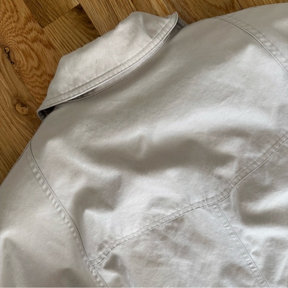 London Fog Limited Edition Tan Petite Trench Coat Jacket 4P - Picture 9 of 9